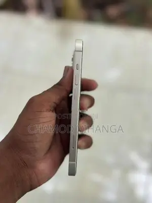 Apple iPhone 14 (Used)