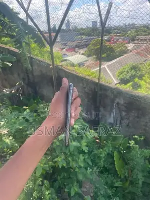 Apple iPhone 11 Pro (Used)