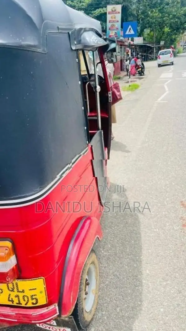 Bajaj RE Three Wheeler 2013