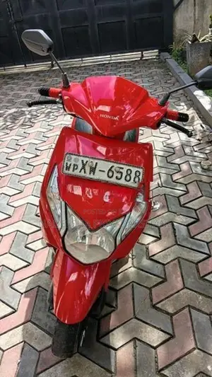 Honda Dio 2012