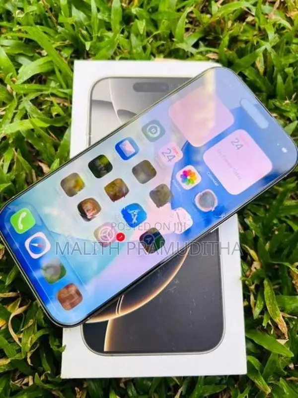 Apple iPhone 16 Pro (Used)