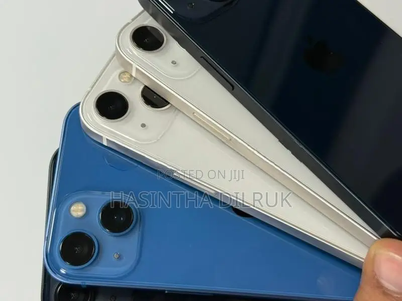 Apple iPhone 13 (Used)