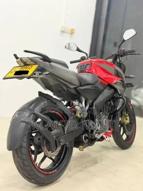 Bajaj Pulsar NS200 2019