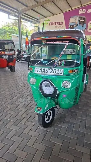 Bajaj RE 4 Stroke 2014
