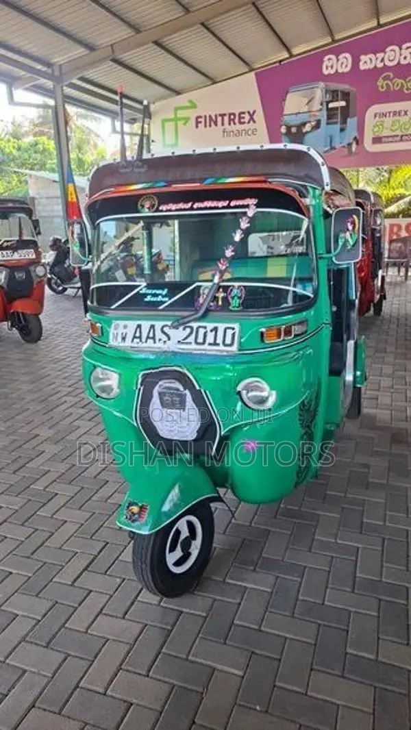 Bajaj RE 4 Stroke 2014
