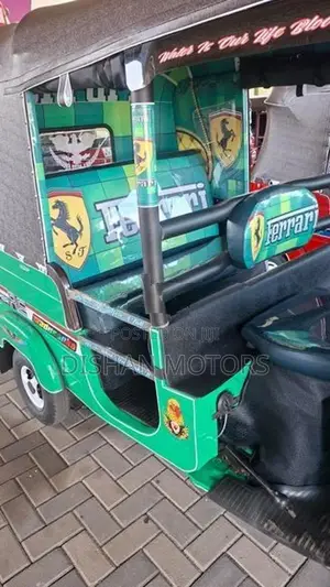 Bajaj RE 4 Stroke 2014