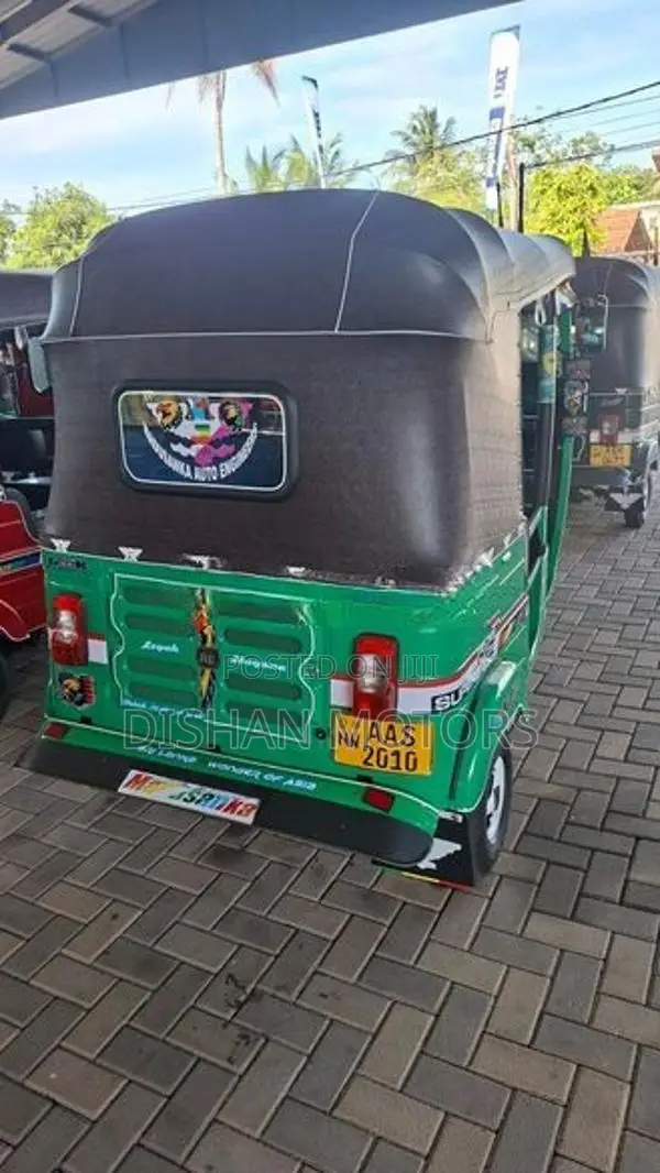 Bajaj RE 4 Stroke 2014
