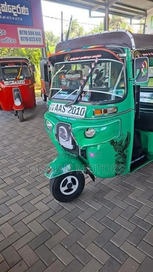 Bajaj RE 4 Stroke 2014