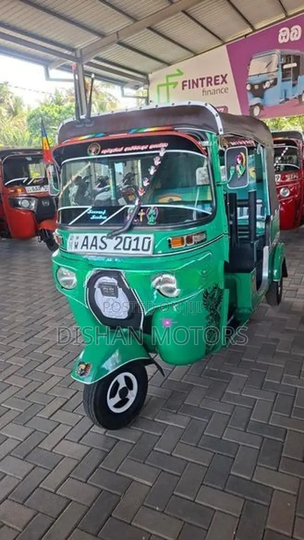 Bajaj RE 4 Stroke 2014