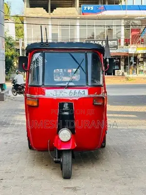 Bajaj RE 2005