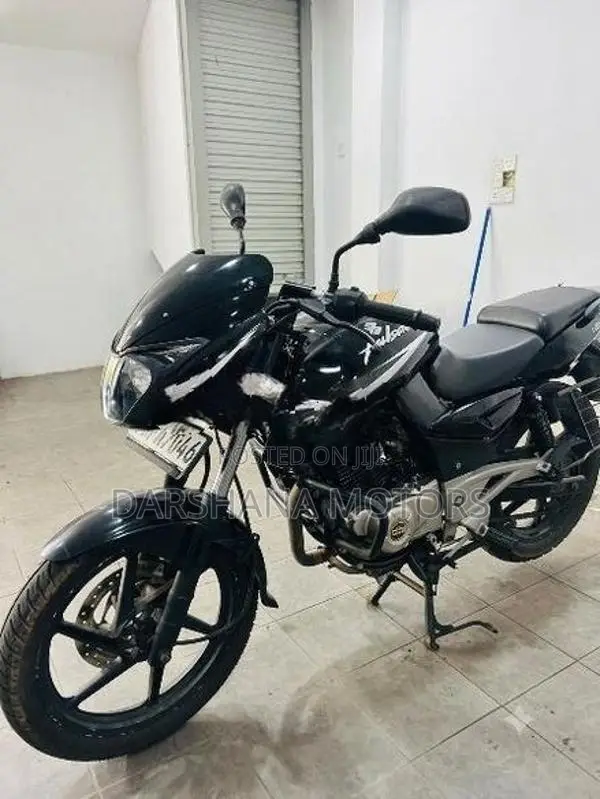 Bajaj Pulsar 180 2017