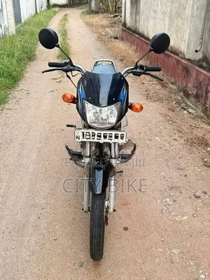 Bajaj CT100 2014