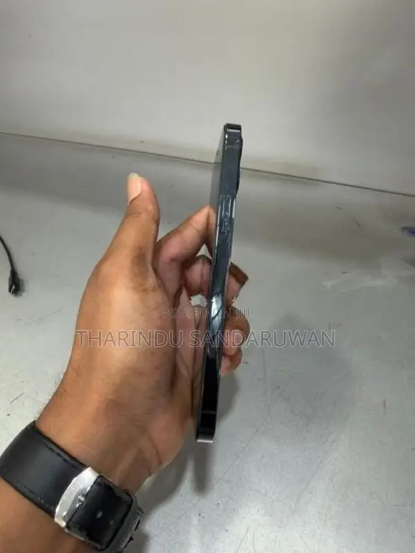 Apple iPhone 12 Pro (Used)