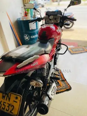 Bajaj Pulsar 180 2011