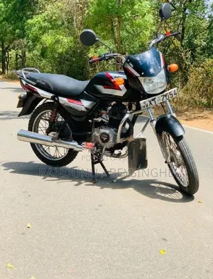 Bajaj CT100 2011