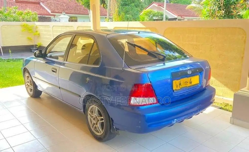 Hyundai Accent 2002