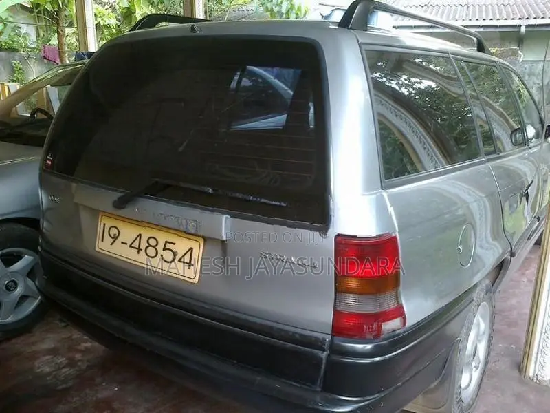 Opel 1996