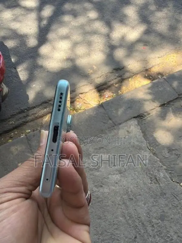 Vivo V40 (Used)