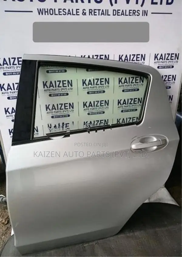 Toyota Yaris Complete Rear Door