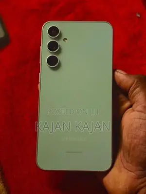 Samsung Galaxy S23 FE (Used)