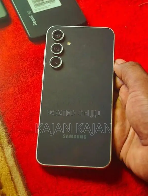 Samsung Galaxy S23 FE (Used)