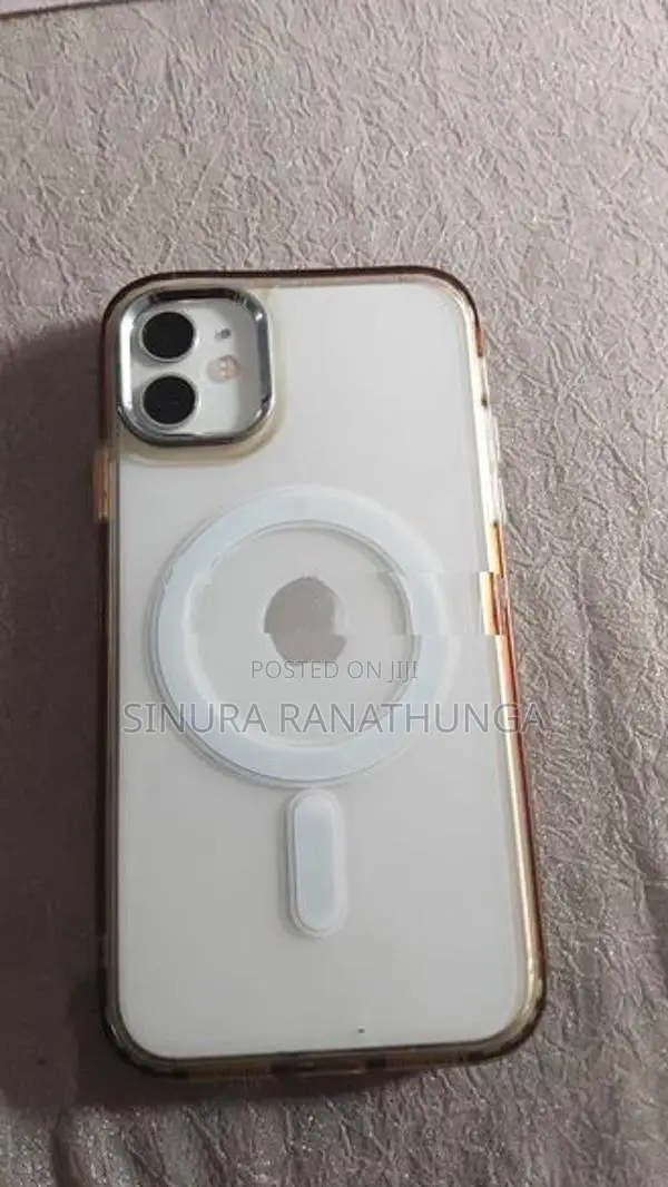 Apple iPhone 11 (Used)