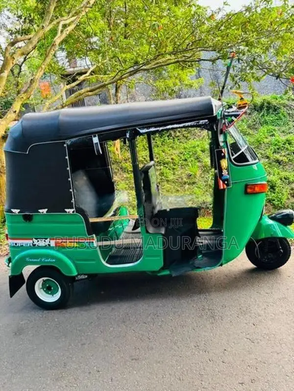 Bajaj RE 2 Stroke 2005