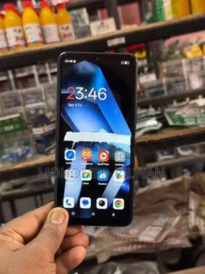 Black view Wave 8 (Used)