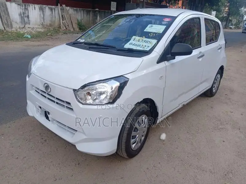 Daihatsu Mira 2025
