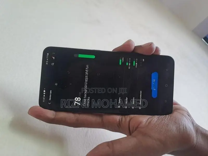 Samsung Galaxy A30 (Used)