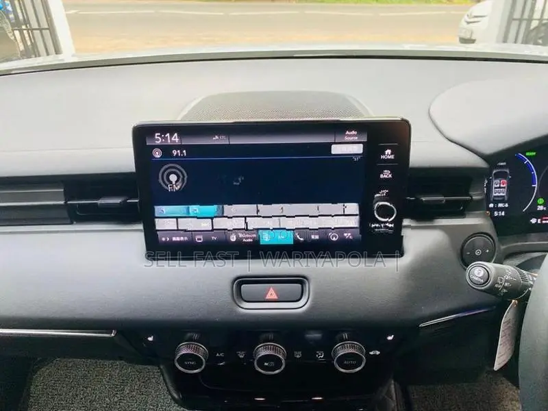 Honda Vezel Z - Premium 2024