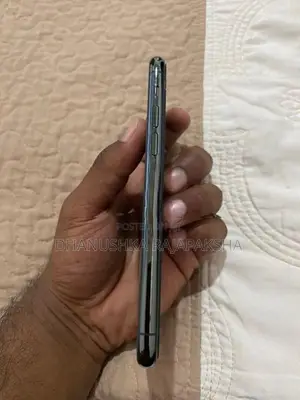 Apple iPhone 11 Pro (Used)
