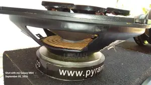 Pyramid Car Speakers with Box