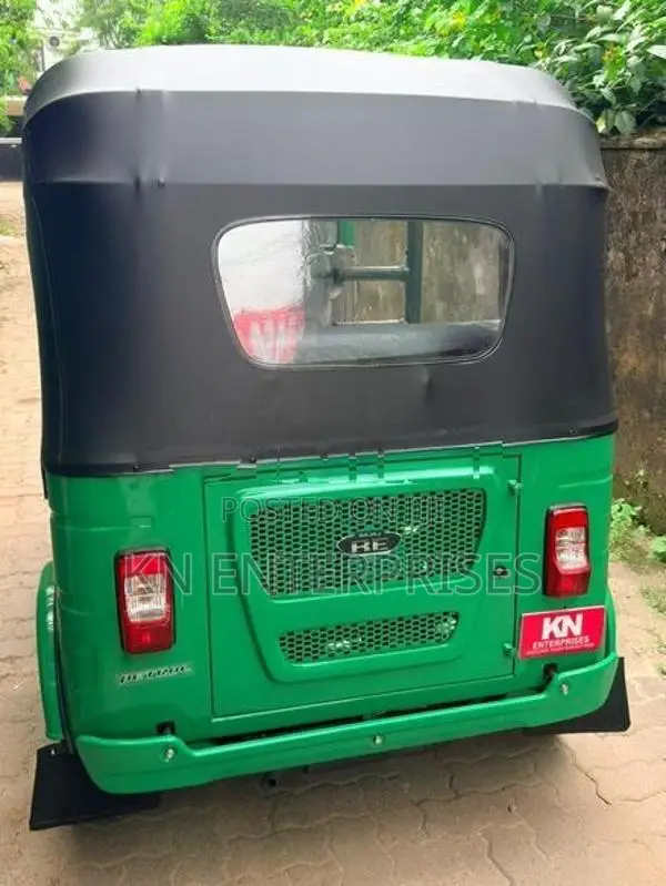 Bajaj RE 2026