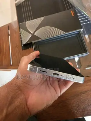 Samsung Galaxy S25 Ultra (Used)