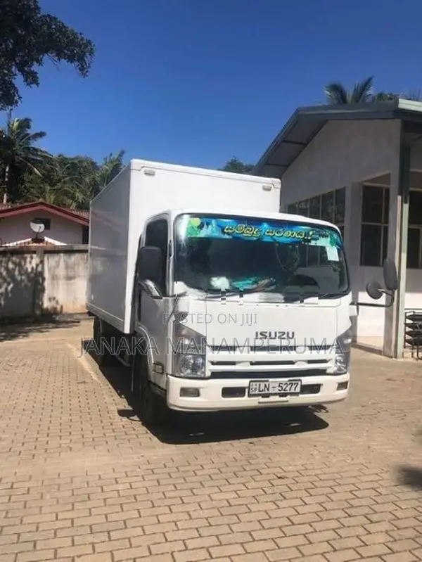 Isuzu NRP85 2009