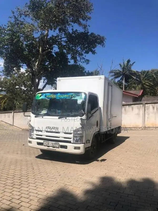 Isuzu NRP85 2009