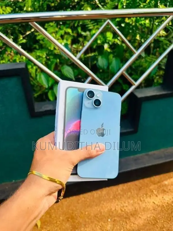 Apple iPhone 14 (Used)
