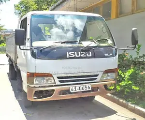 Isuzu Elf 14.5 Lorry 1985