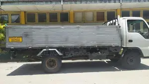 Isuzu Elf 14.5 Lorry 1985