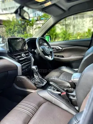 Toyota UrbanCruiser Hyryder 2025
