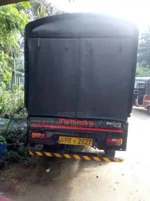 Mahindra Maxximo 2011