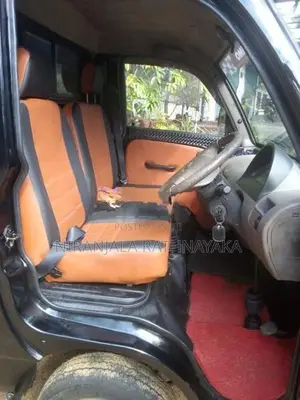 Mahindra Maxximo 2011