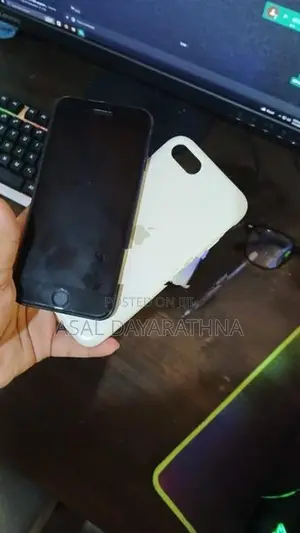 Apple iPhone 7 (Used)
