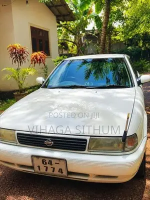 Nissan Sunny 1992