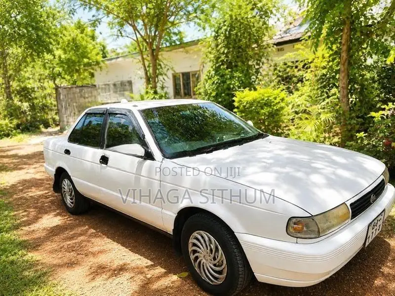 Nissan Sunny 1992