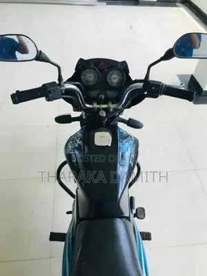 Bajaj Discover 2013