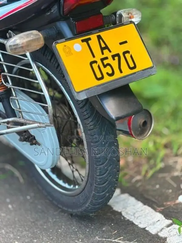 Bajaj CT100 2006