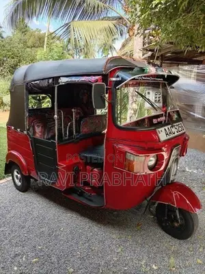 Bajaj RE 2012