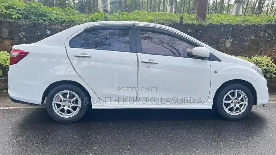 Perodua Bezza 2019